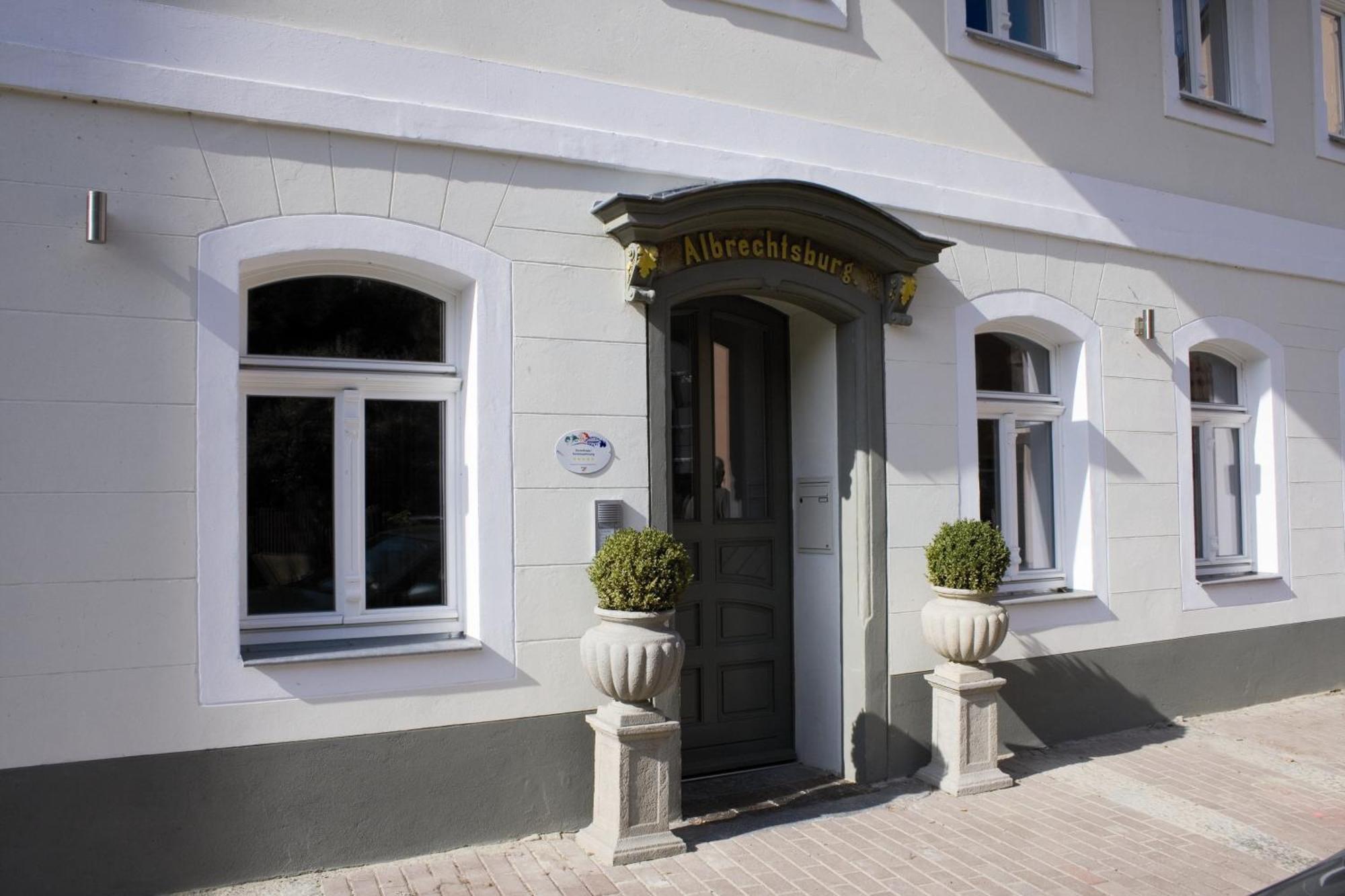 Apartmenthaus Albrechtsburg Bad Schandau Exteriér fotografie