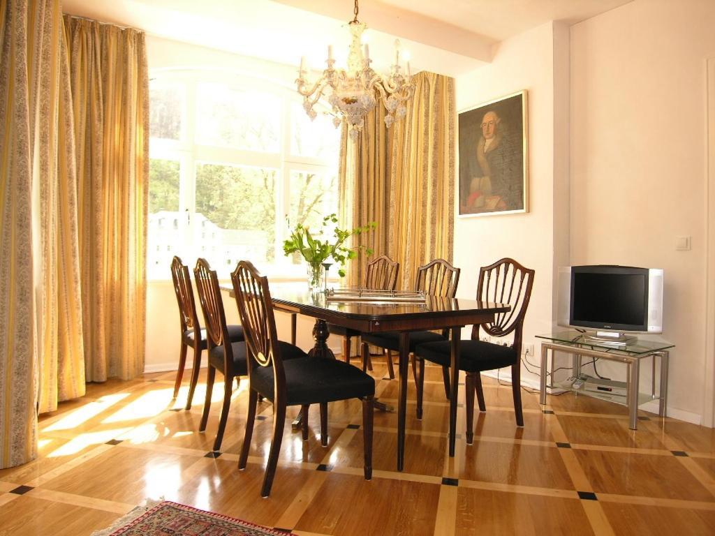 Apartmenthaus Albrechtsburg Bad Schandau Pokoj fotografie